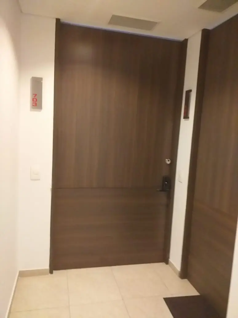 puertas exterior f8mem