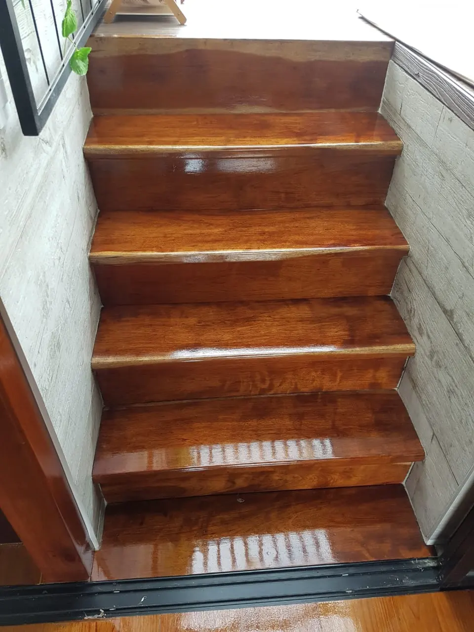 madera vintage riu95