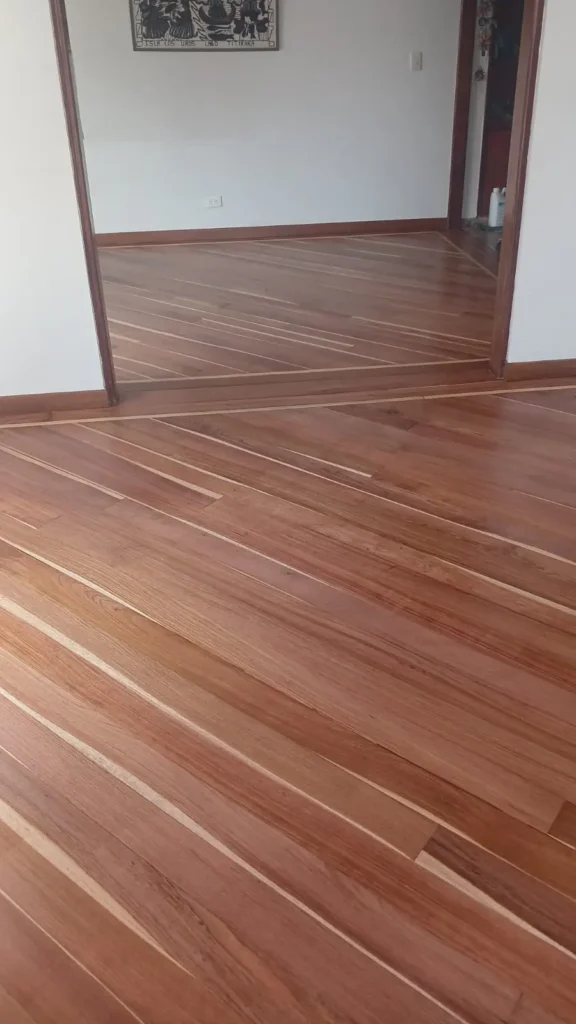 Proyecto de Ober Avila - Pisos laminados