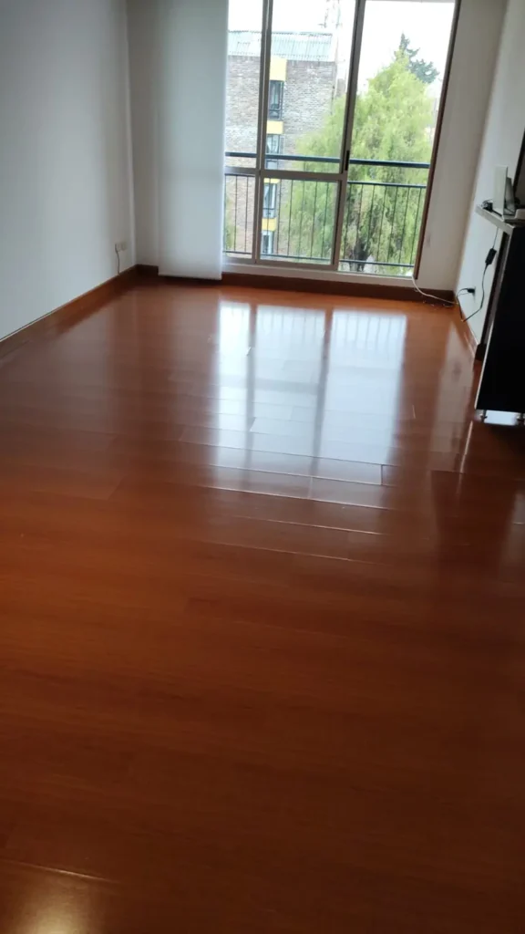 Proyecto de Ober Avila - Pisos laminados