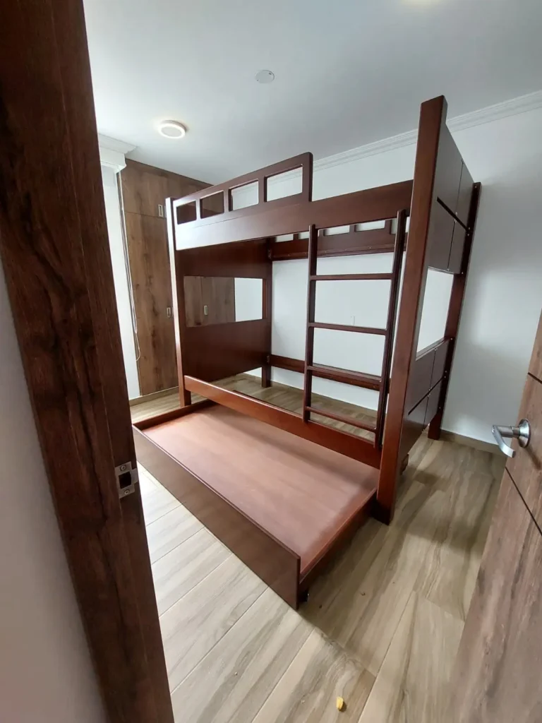 Proyecto de Jose Valencia - Carpinteros a domicilio