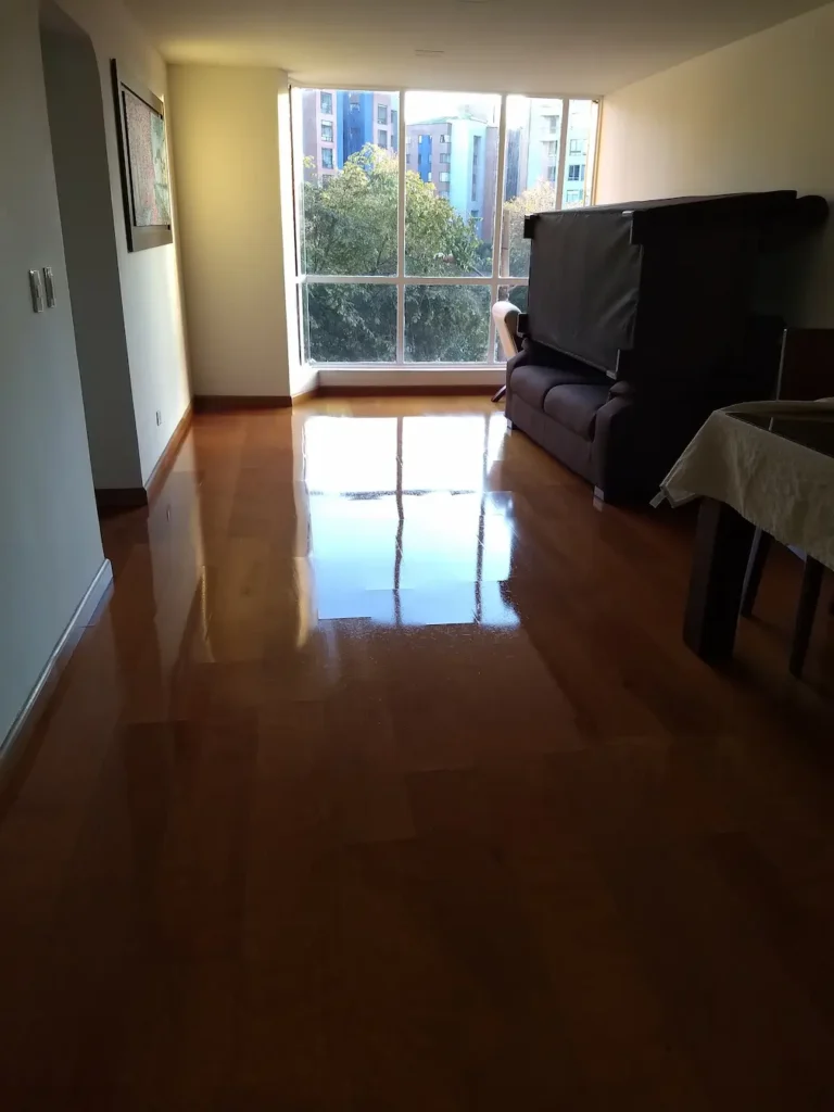 Proyecto de Andrés Martínez - Pisos laminados