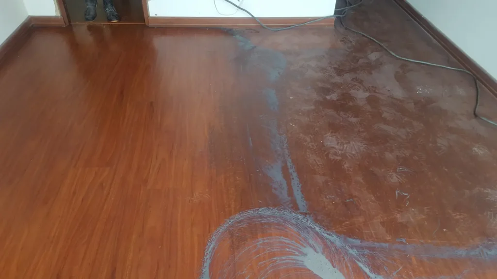 Proyecto de Andrés Martínez - Pisos laminados