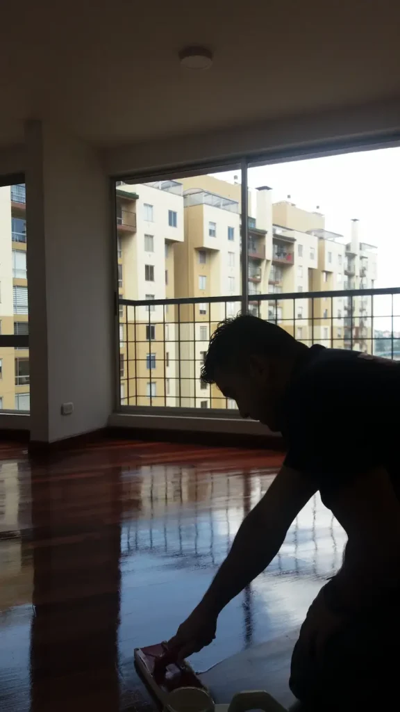 Proyecto de Andrés Martínez - Pisos laminados